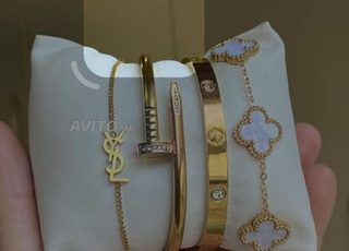 إكسسوارات يد