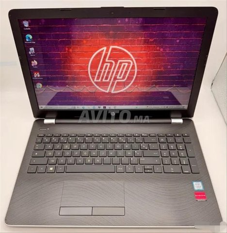 Hp i5 7ème Double Graphique Ram 8 Dis 512 SD 1000 
