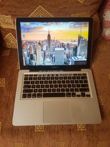 Macbook pro i5 2 gen en bonne etats