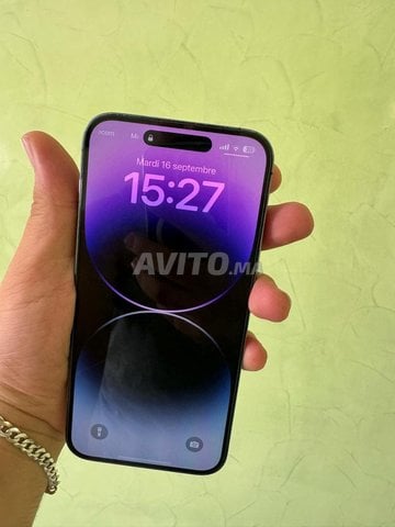 iphone 14 pro max état comme neuf jamais réparé