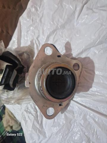 Il y a 30 pièces support moteur Renault Megane 98 Scenic 1 - 2