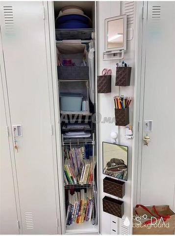 Les Vestiaires Un Porte Metallique Qxizg