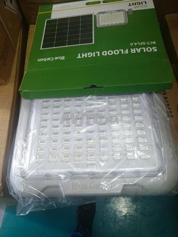 projecteur solaire bleu Carbon mn 100w a 600w - 2