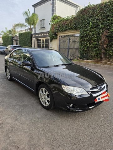 Subaru legacy essence 