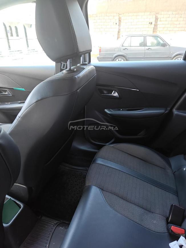 peugeot 208 Alluer