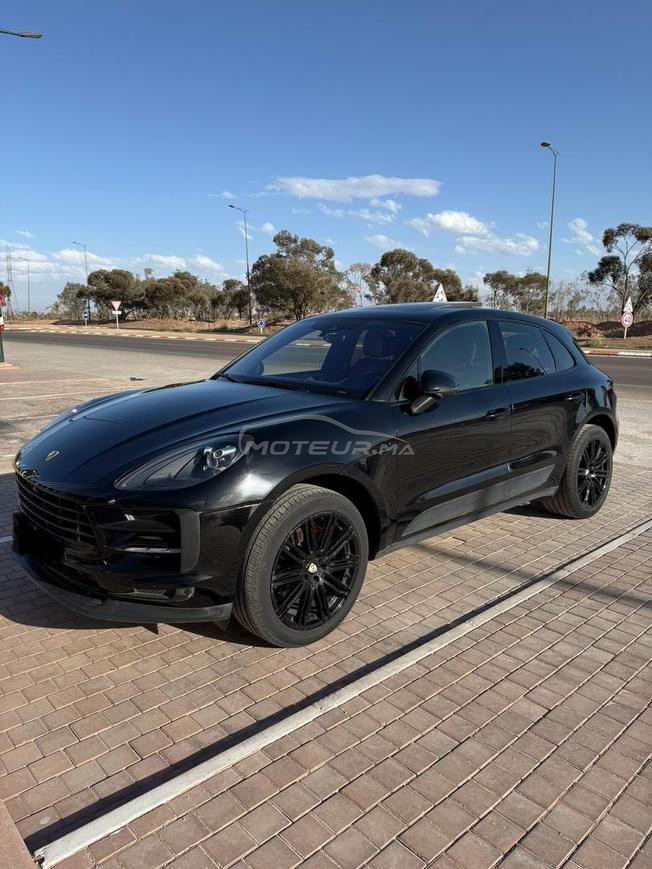 Porsche Macan Essence Automatique 2021 à Marrakech