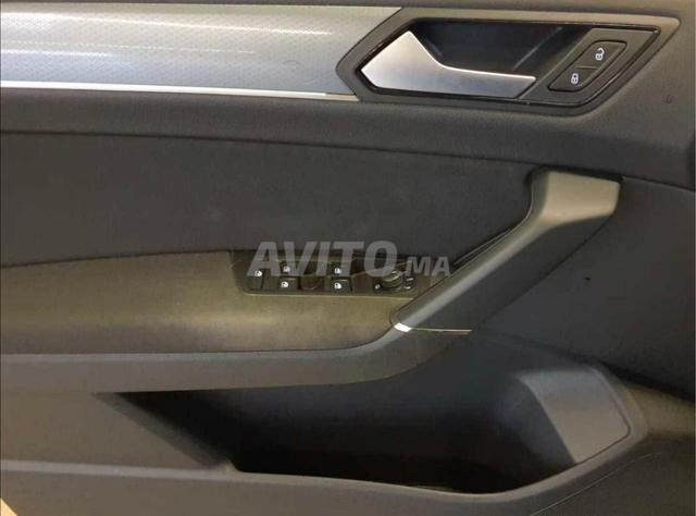 Volkswagen Touran Diesel Manuelle 2022 à Marrakech - 2