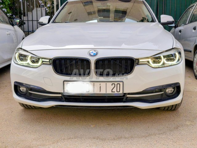 BMW Série 3 Diesel Automatique 2018 à Meknès