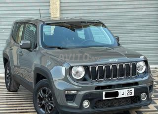 رينيجيد 2022 في حالة جيدة جدا