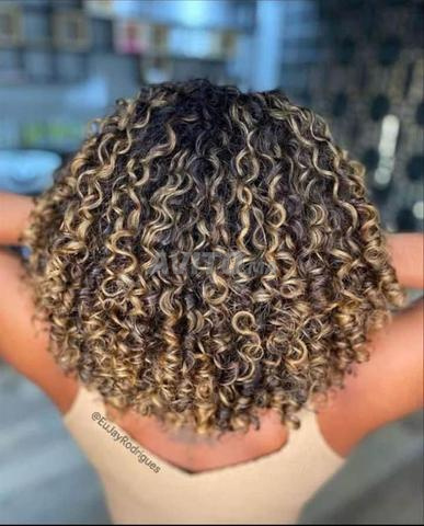 منتج SKALA الأزرق الأصلي للعناية بالشعر الكيرلي