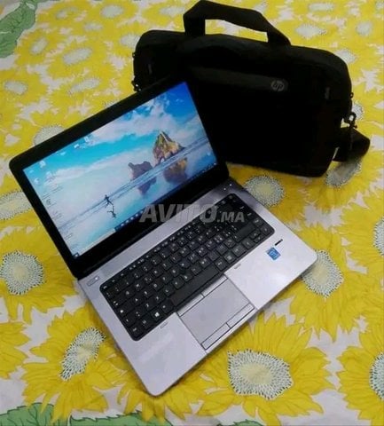 Hp i5 EliteBook vpro Ram 8 Disc SSD et cartable 