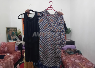 ملابس نسائية / أزياء جديدة ومستعملة