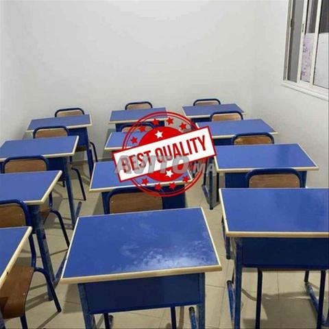 Mobilier scolaire table individuelle en bois à Fès