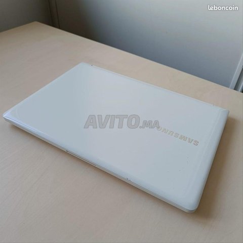 Samsung Slime disc 256 SSD écran 13