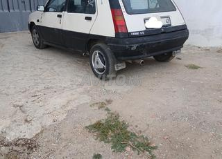 رينو سوبر 5 بنزين يدوي 1985 في تطوان