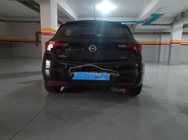 Opel Astra Diesel Manuelle 2017 à Mohammedia