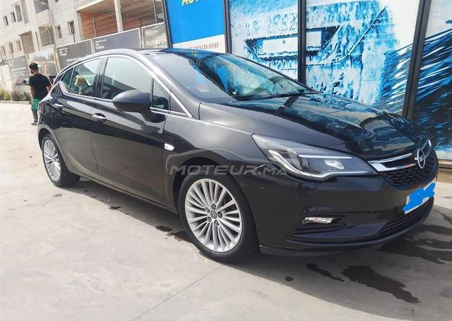 Opel Astra Diesel Manuelle 2017 à Mohammedia