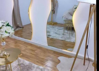 Miroir décoratif mural avec LED