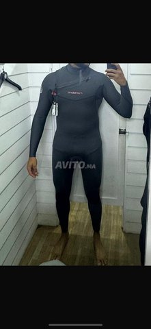 بدلة ركوب الأمواج ريب كيرل LT لم تُستخدم أبداً