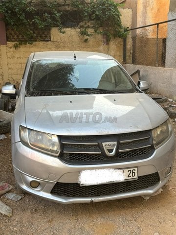 Dacia logan Essence 2014 1,2 