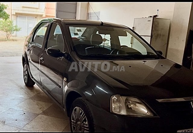 Dacia Logan Essence Manuelle 2006 à Berkane