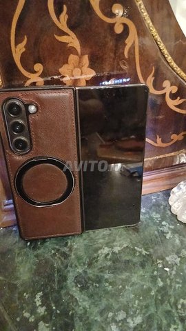 Samsung foldZ 5