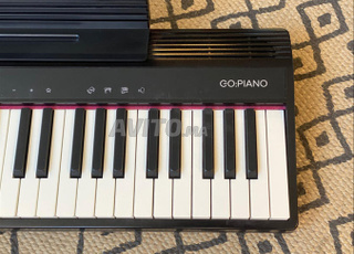 بيانو رولاند 61 مفتاح