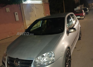 Voiture Golf 5 à vendre