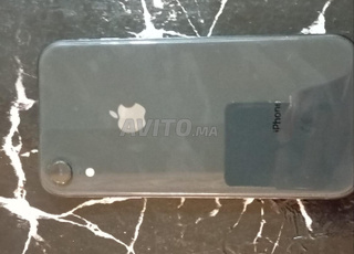 iPhone XR 64Go