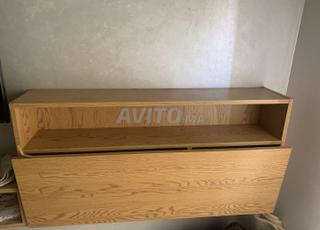 أثاث حائط خشبي للبيع