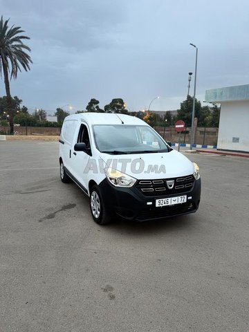 سيارة داسيا دوكر فان