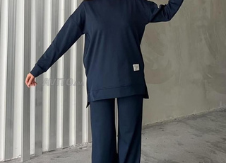 Ensemble féminin d'automne confortable et quotidien