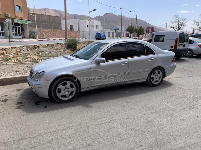 مرسيدس 220