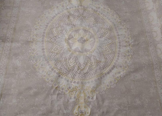 سجادة جميلة جداً للبيع