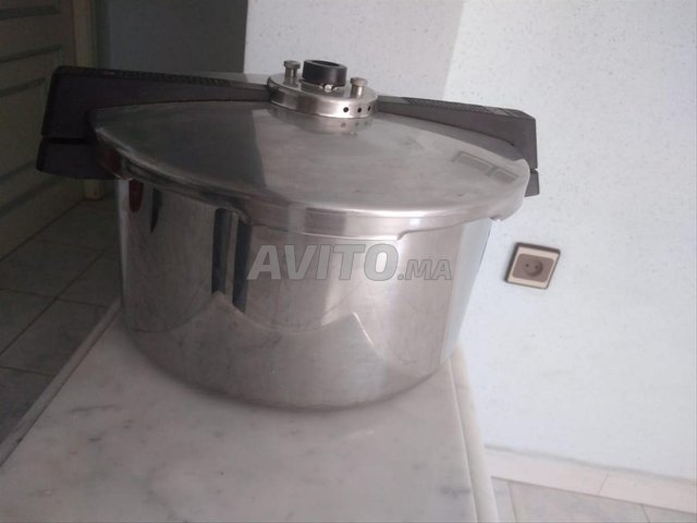 طباخ دقيق 10 لتر من الفولاذ المقاوم للصدأ