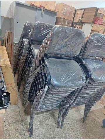 Fabrication des tables scolaires et en tissu