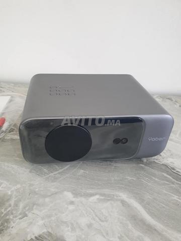 جهاز عرض يابر - 2