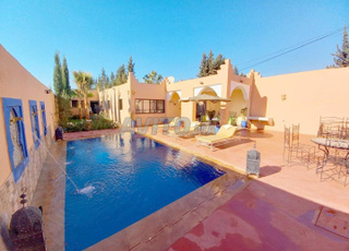 Maison de campagne meublée avec piscine privée