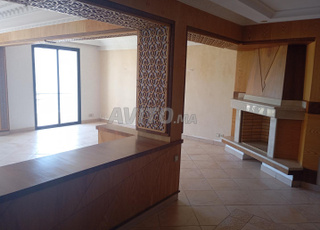 مكتب 120م2 في حي 2 مارس