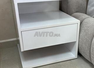 Table de chevet moderne blanche