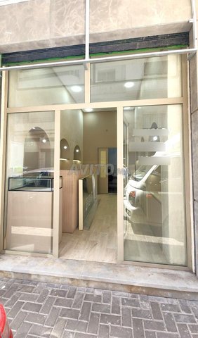 Loc com19m2 finitions faites Ibnou Nafiss Maarif