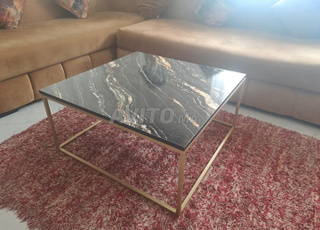 Table Basse Marbre Noir & Or | Design Luxueux