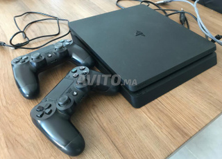 PlayStation 4 Slim