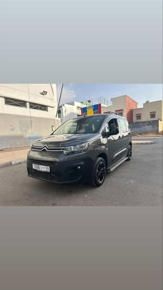 Citroën Berlingo Diesel Manuelle 2022 à Temara