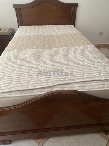 2 lit a vendre avec matelas