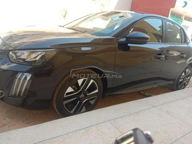 Peugeot 208 Diesel Manuelle 2024 à El Jadida
