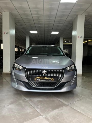 Peugeot 208 2022