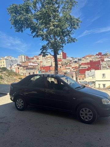 Dacia Logan modèle 2010 nos 3mara