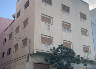 Maison 3 étages quartier Kendi