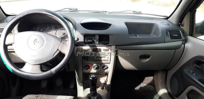 je mes ma voiture a vendre en bon état model 2012